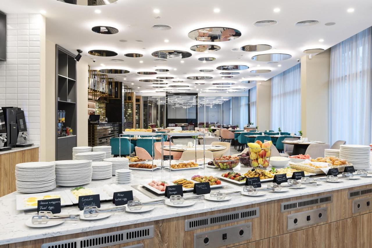 Premier Hotel Odessa Zewnętrze zdjęcie The buffet at the lounge