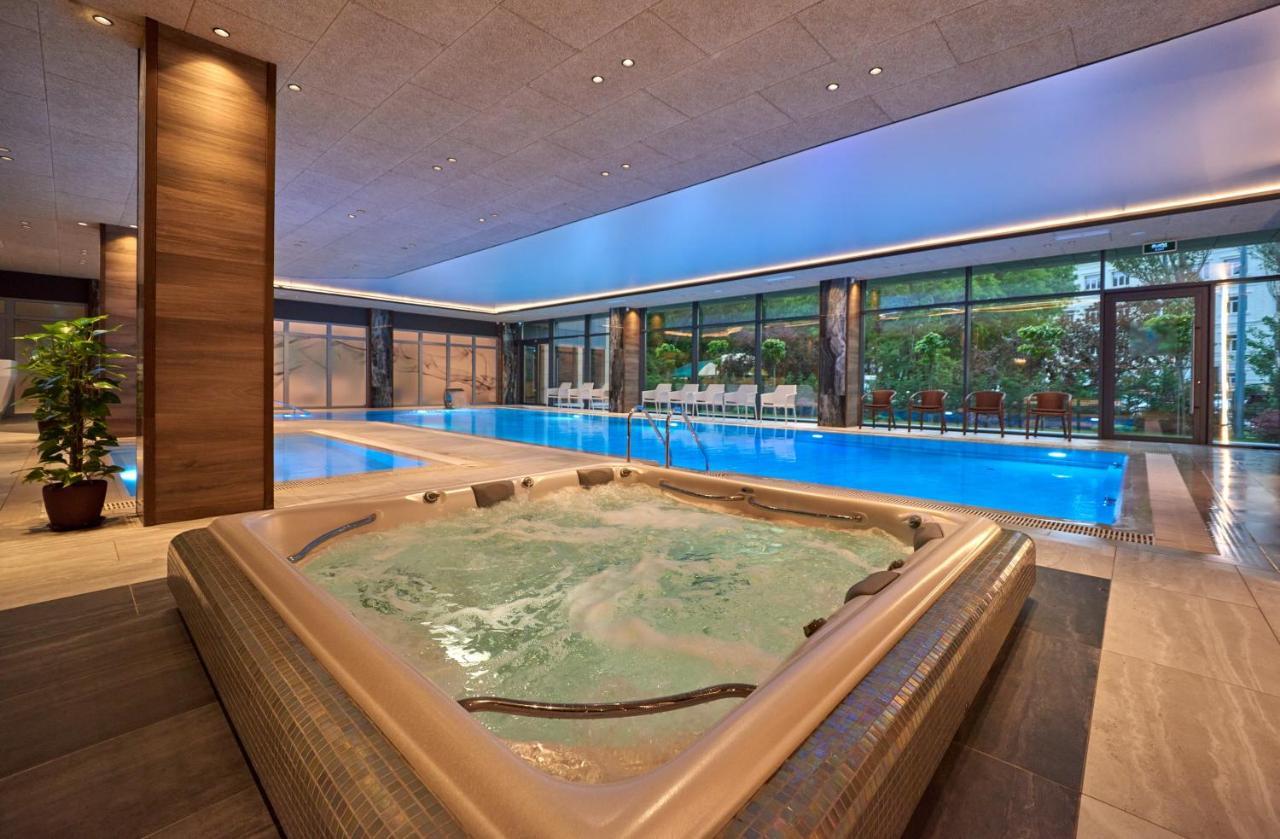 Premier Hotel Odessa Zewnętrze zdjęcie Spa at the Hotel