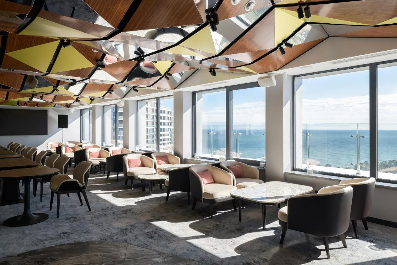 Premier Hotel Odessa Zewnętrze zdjęcie The Club at Brisbane International Airport